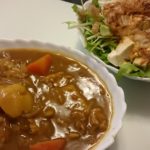 ポークカレー＋水菜と豆腐のサラダ